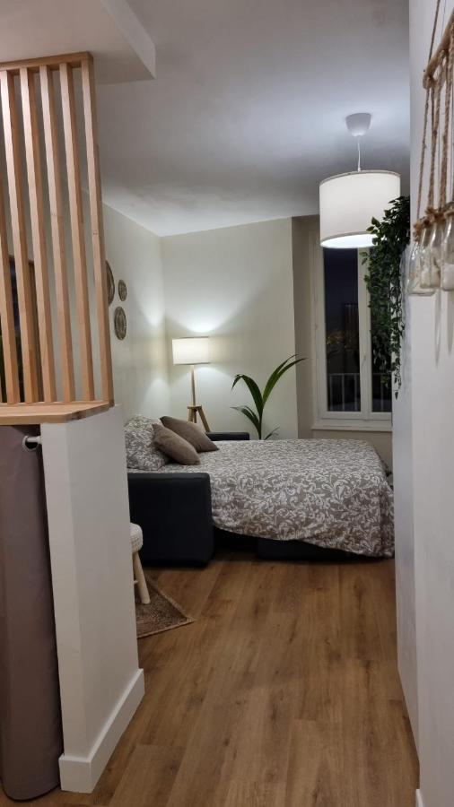 Cristal 2 Appartement Issoire Buitenkant foto