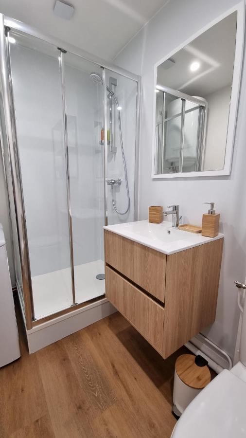 Cristal 2 Appartement Issoire Buitenkant foto